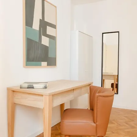 Aparthotel Sonder Palazzo Taverna Rom Zimmer foto