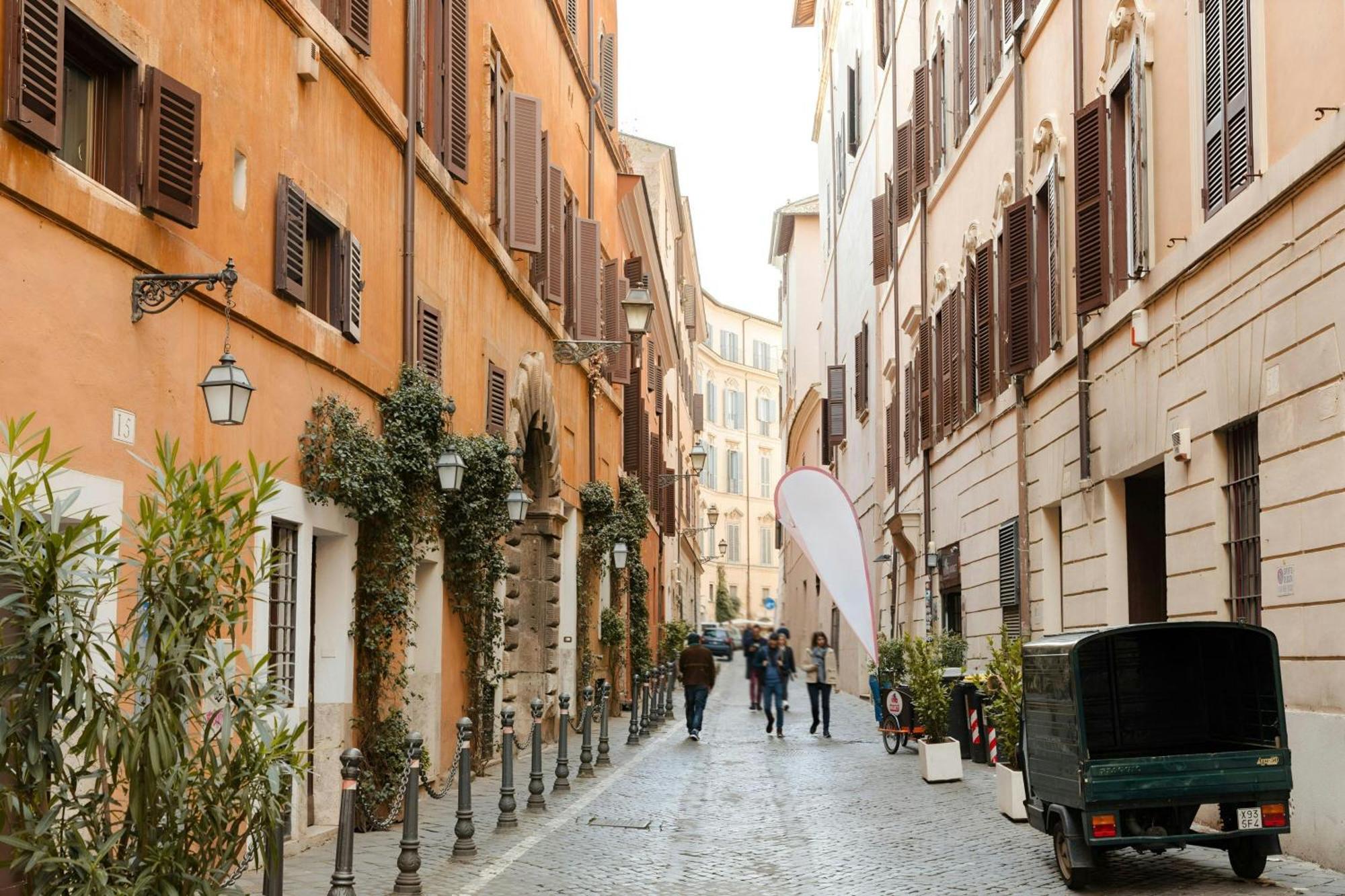 Sonder By Marriott Bonvoy Palazzo Taverna Apartments Piazza Navona 3* Rom